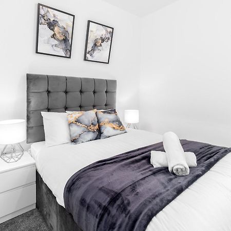 Luxury Apartment - 2 Bedrooms - Balcony - Parking - Netflix - Wifi - 7Mc Бирмингем Экстерьер фото