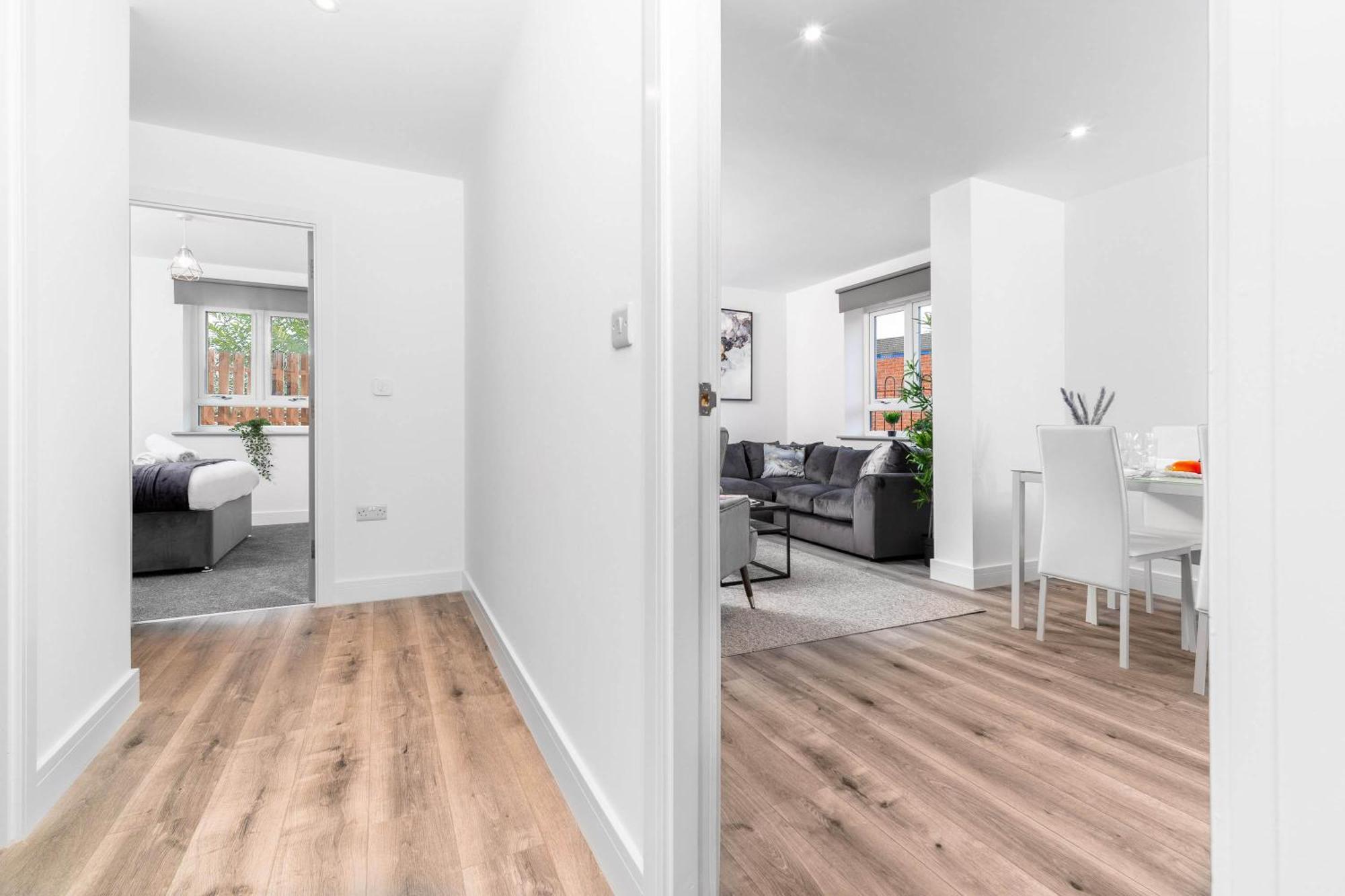 Luxury Apartment - 2 Bedrooms - Balcony - Parking - Netflix - Wifi - 7Mc Бирмингем Экстерьер фото